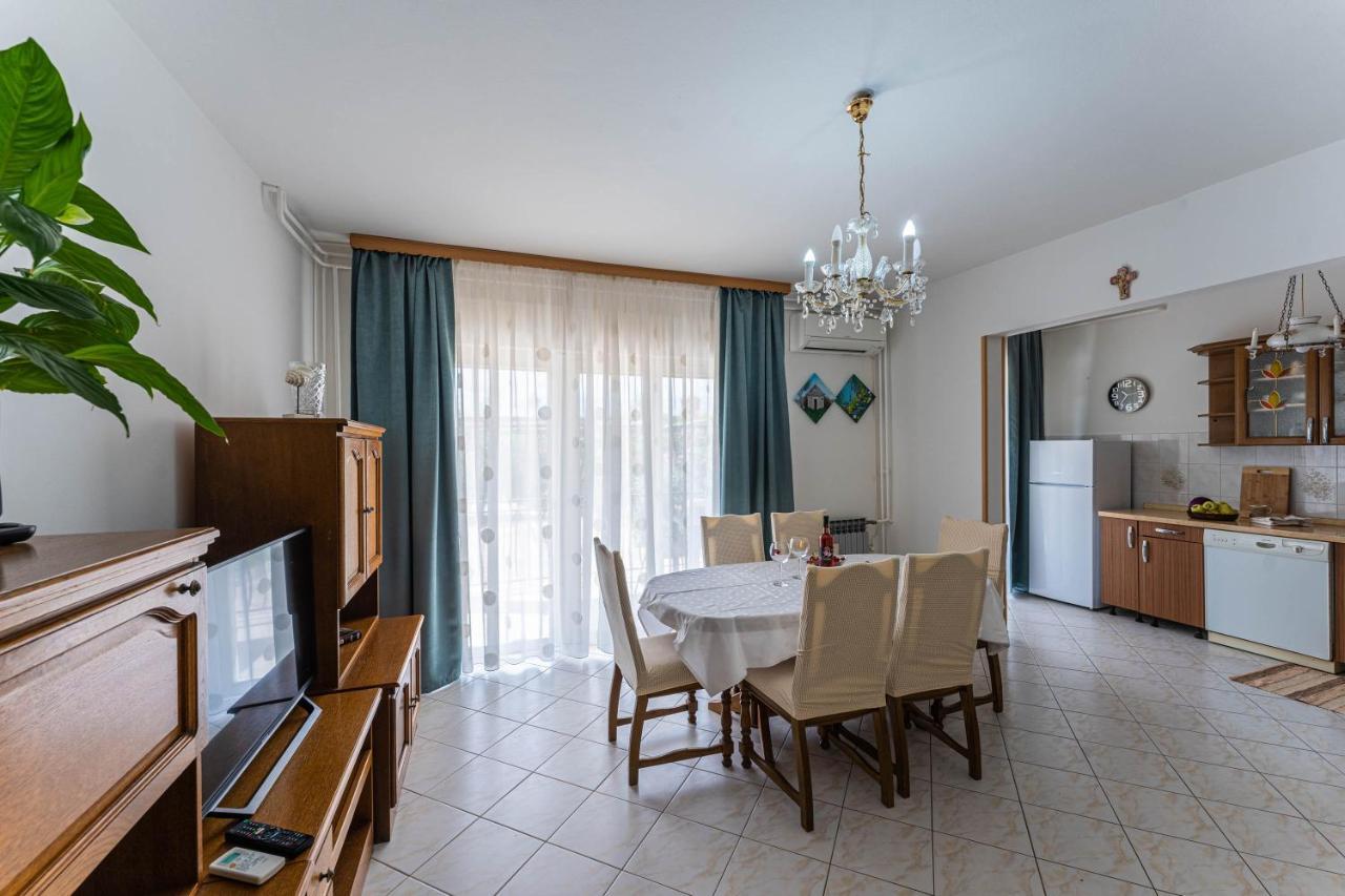 Apartamento Apartman Ana Pula Exterior foto